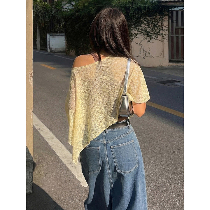 Damen lässiges Crop-Top aus leichtem Strickstoff mit asymmetrischem Saum Skovae