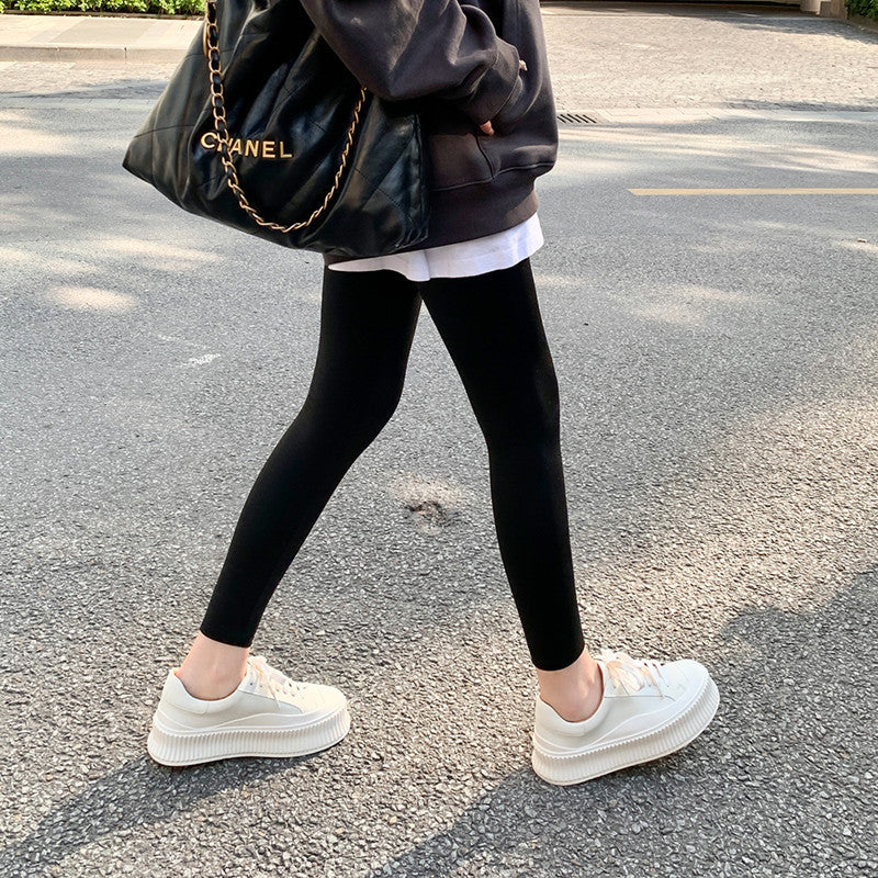 Dame Sneakers med struktureret plateau og blødt overmateriale Stilla