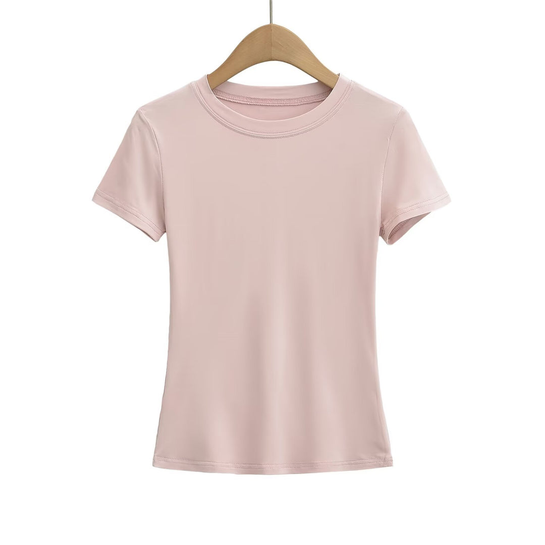 Dame Sporty T-shirt med tætsiddende snit og innovativt strækstof Stilla