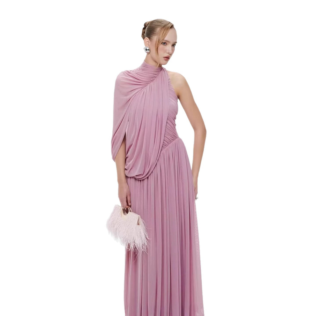 Dame Elegant aften kjole med asymmetrisk design og smart drapering Skovae