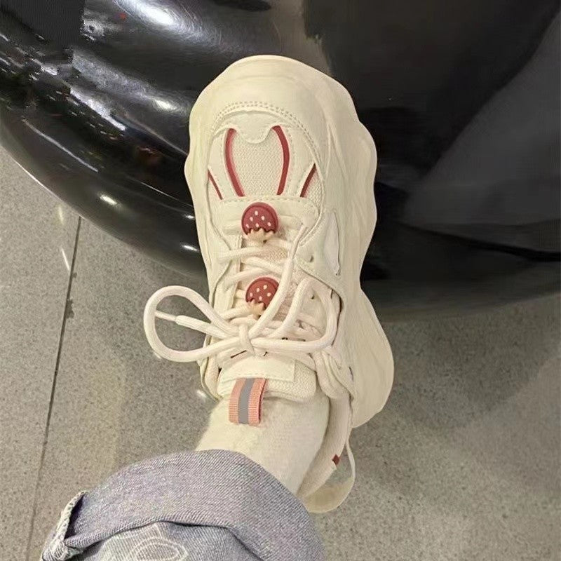 Dame sporty sneakers med innovativt design og åndbar overfladestruktur Stilla
