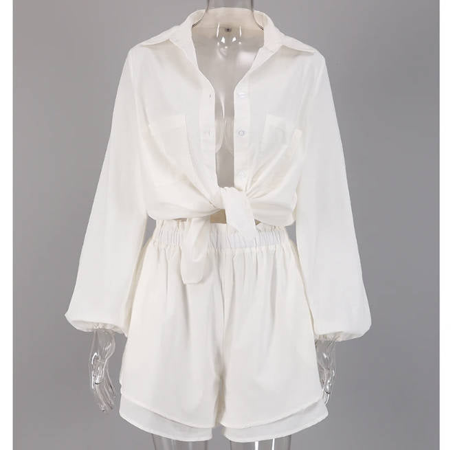 Dame luftig-let sweatshirt- og shorts-sæt med elegante flæser Stilla