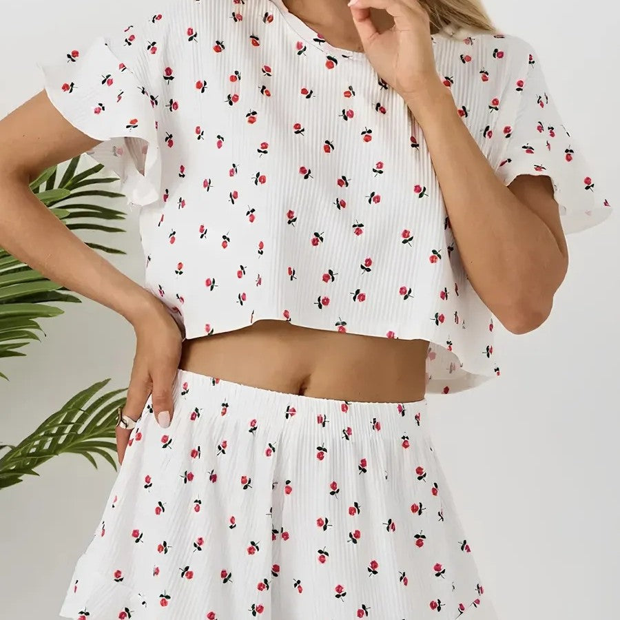 Dame let pyjamasæt med legende blomsterdesign og flæser Stilla