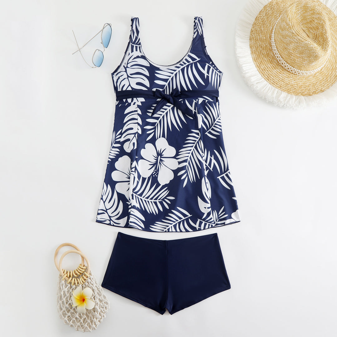 Dame nan Tankini-sæt med figursyet Empire-top og højt skåret badshorts Skovae