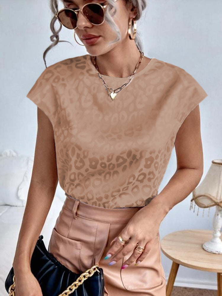 Dame moderigtig T-shirt med dyreprint Stilla