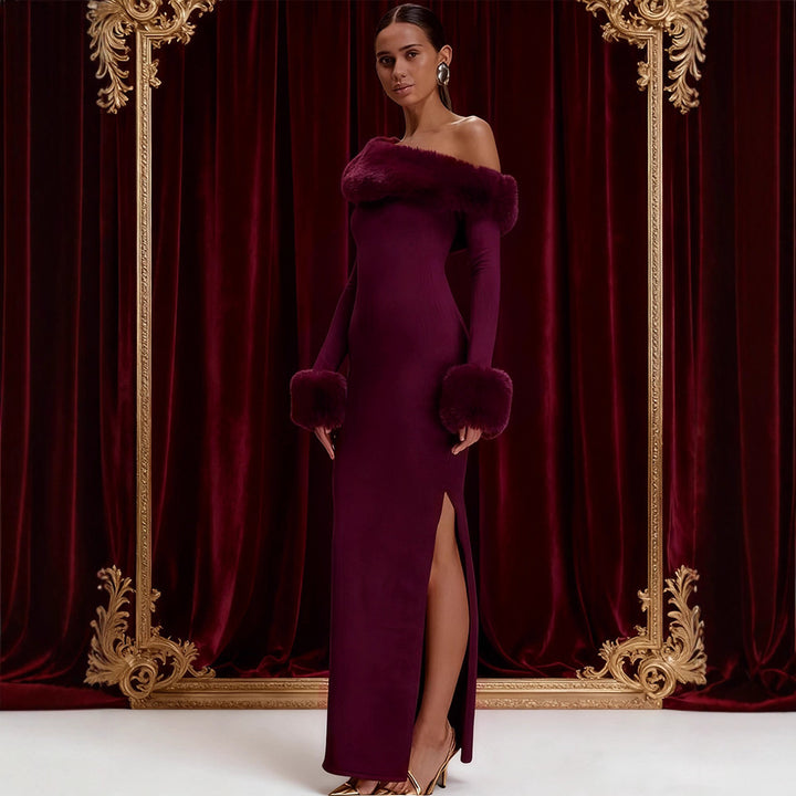 Kvindernes langærmede maxi kjole med off-shoulder look og elegante pels detaljer