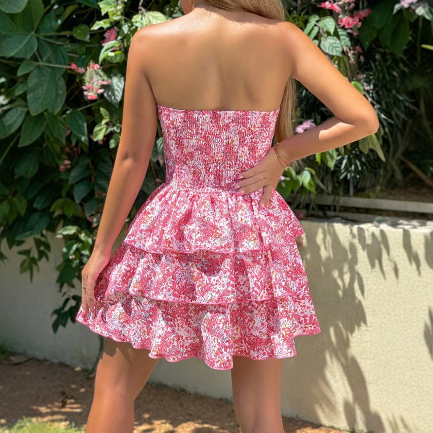 Dame rynket kjole med off-shoulder design og blomsterprint Skovae