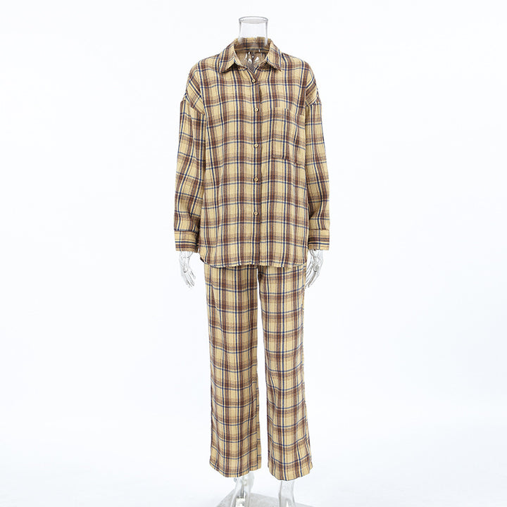Dame Pyjamasæt i moderne ternedesign med afslappet snit Stilla
