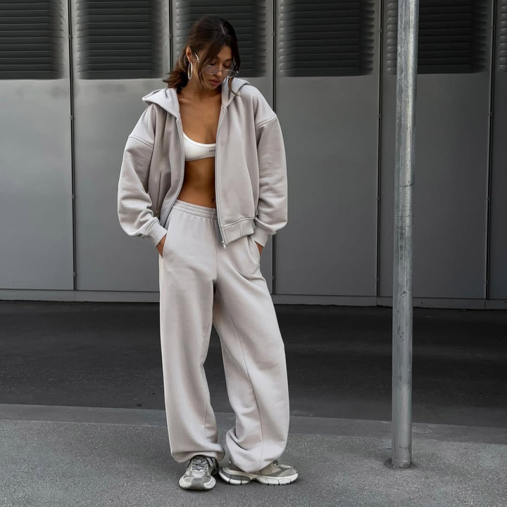 Kvinders afslappede oversized sweatshirt og bredskårne joggers sæt Skovae