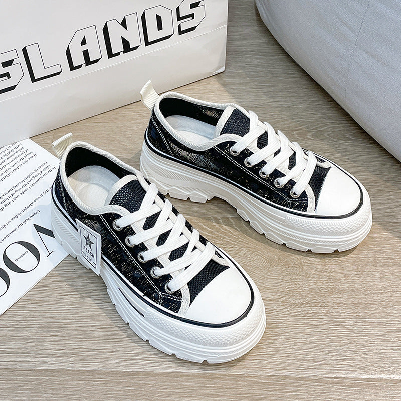 Dame Chunky Sneakers med struktureret overmateriale og skridsikker profileret sål Stilla