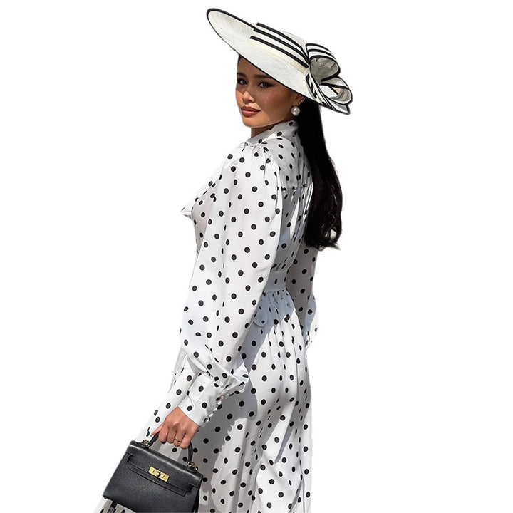 Dame Midi-kjole med elegante puffærmer og kontrastierende prikkedesign Stilla