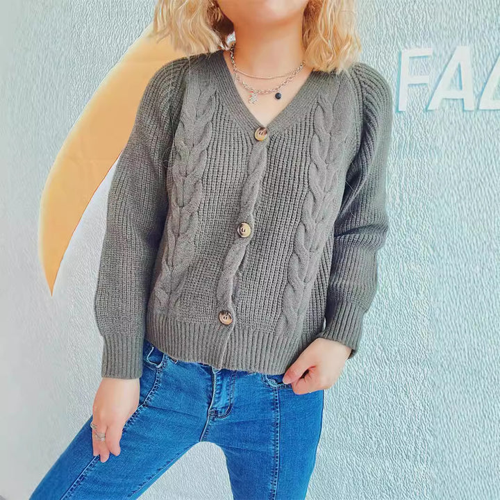 Kvinders cardigan med kabeldesign og knaplukning Stilla