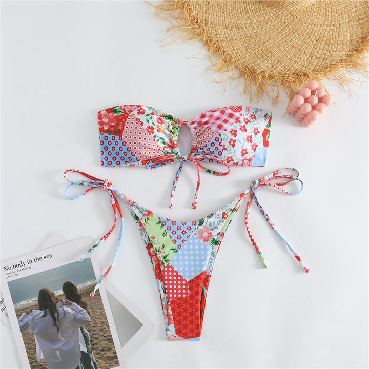 Dame bikini-sæt med trendy patchwork-mønster og legende snøringer Skovae