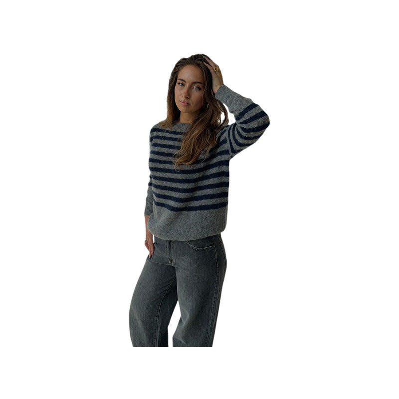 Dame strikket sweater med maritimt stribemønster Stilla
