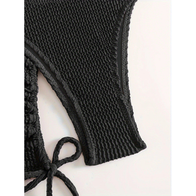 Dame bikini-sæt med asymmetrisk top og feminin ruffles detalje Skovae