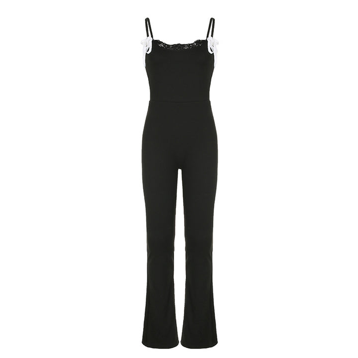 Dame jumpsuit med spids og justerbare stropper Skovae