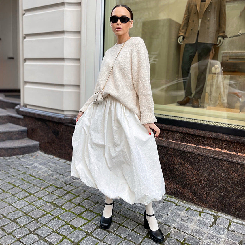Dame Elegant strikpullover med voluminøse ærmer og smart kant Stilla
