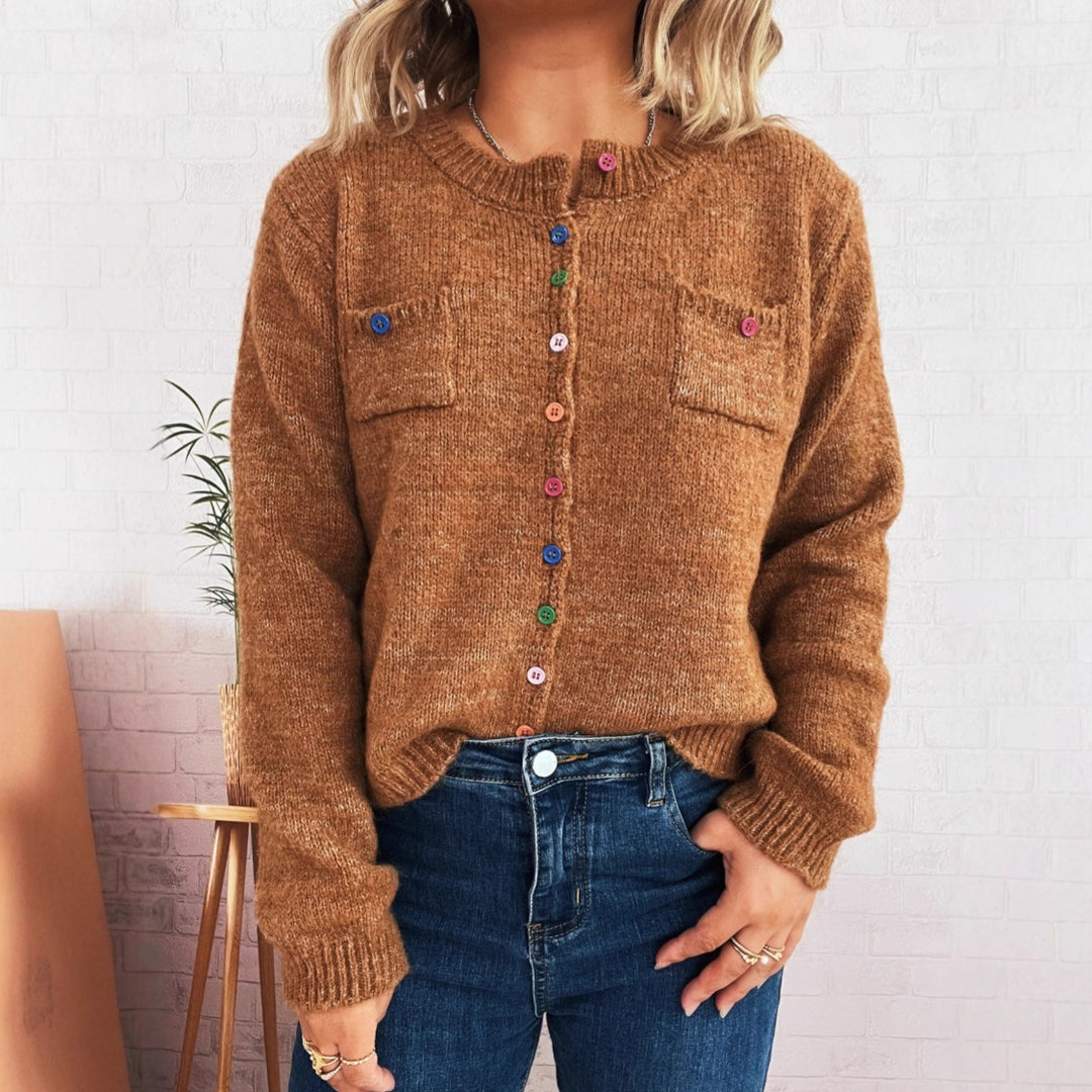 Kvinders hyggelige cardigan med farverige knapper og to lommer Stilla