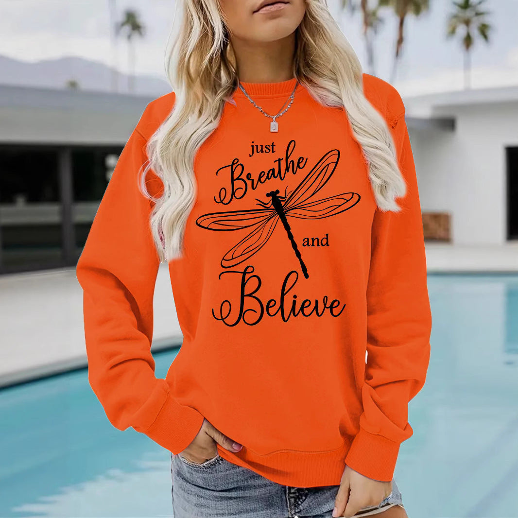 Kvinders sweatshirt med inspirerende drageflyvningsmotiv og afslappet pasform Stilla