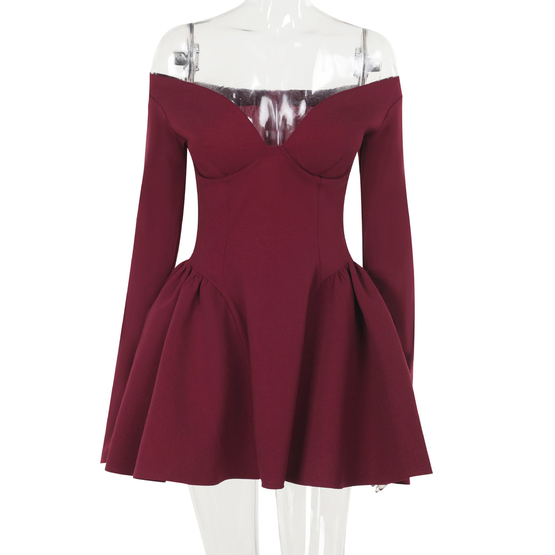 Dame elegant off-shoulder minikjole med bred nederdel Skovae