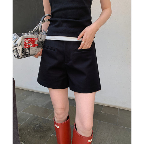 Dame Bermuda-shorts med sidelommer og smart snit Stilla