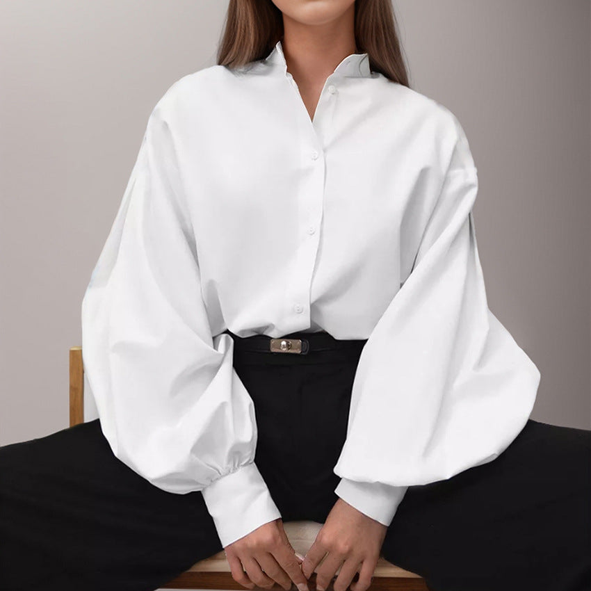 Dame Oversized Skjorte med voluminøse ærmer og moderne krave Stilla