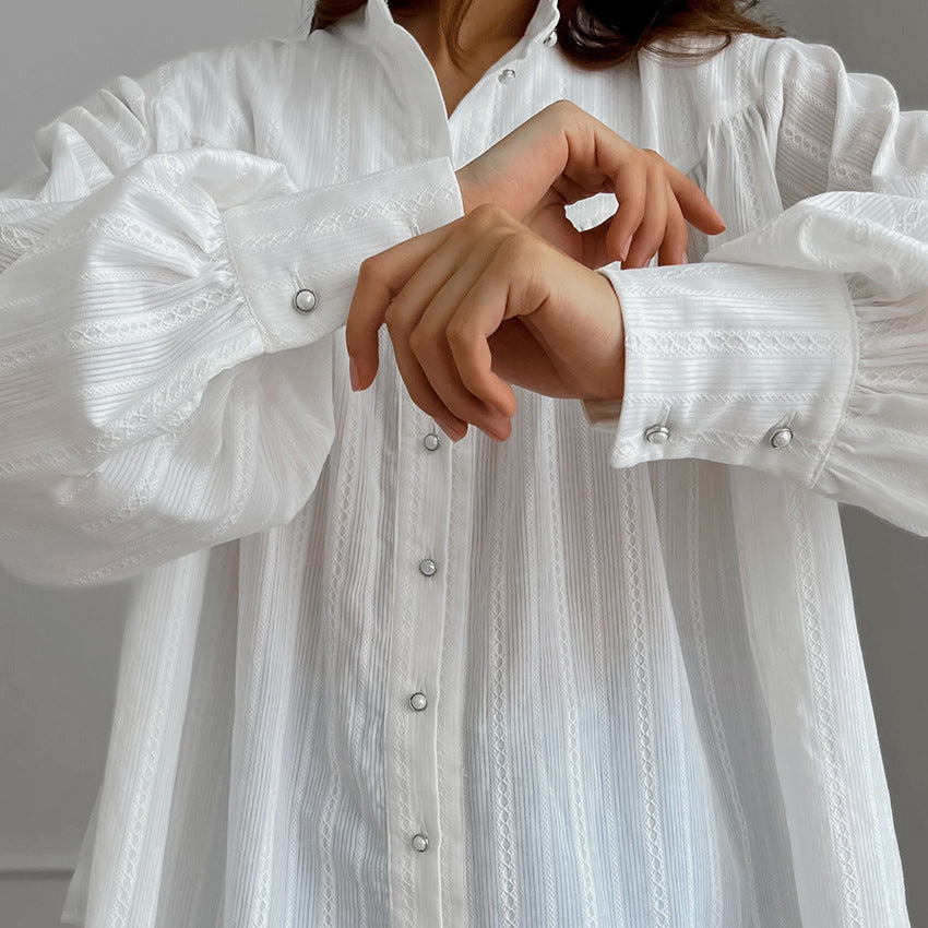 Dame Oversized Skjorte med Struktur og elegante Knapdetaljer Stilla