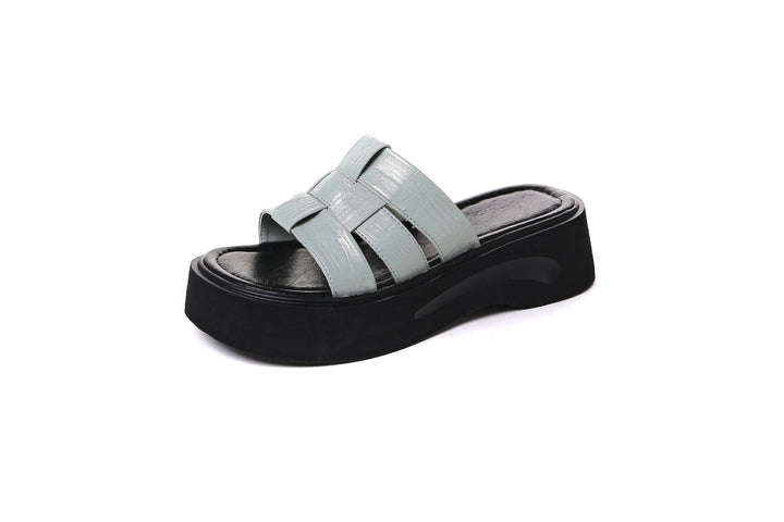 Dame platform-sandaler med elegant krydsrem-design Stilla