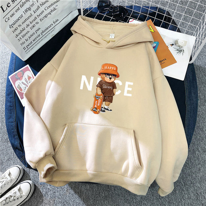 Kvinder hoodie med livligt tegneserie design Skovae