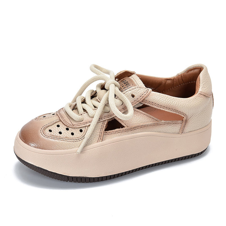 Dame Sneakers med moderigtige cut-out-detaljer og robust plateau Stilla