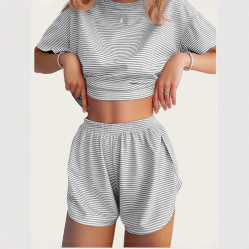 Dame Casual Stripe Sæt med Løst T-shirt og Shorts Skovae