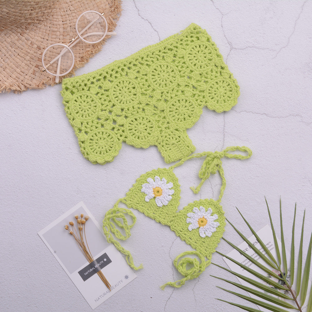 Dame hæklet bikini-sæt med florale applikationer og legende design Stilla