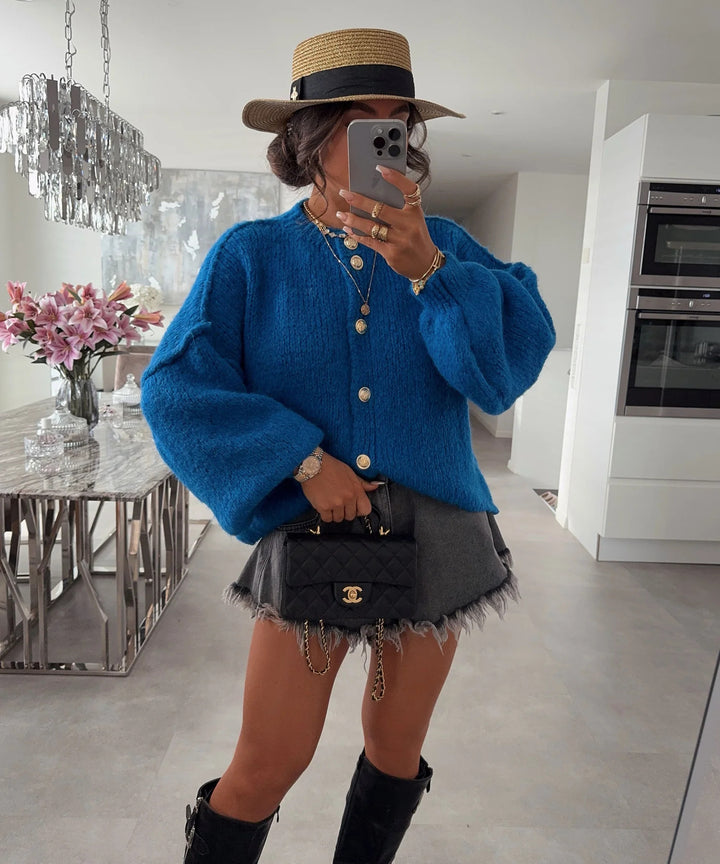 Kvinders fashionable cardigan med oversized ærmer og knapdetaljer Stilla