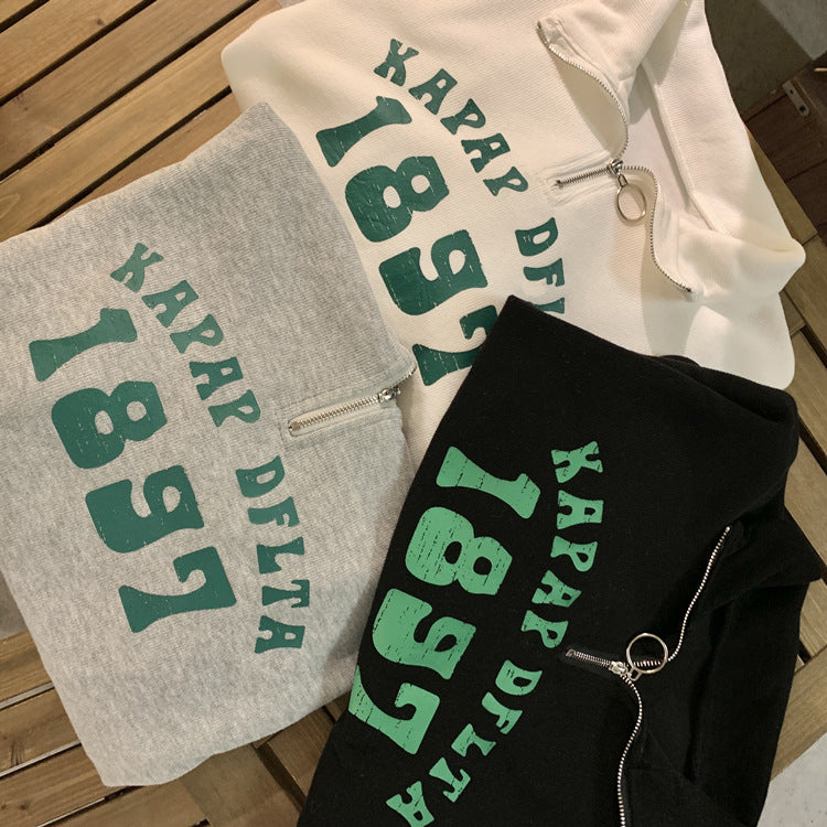 Femme Fjerdedel-Zip Grafik Sweatshirt Stilla