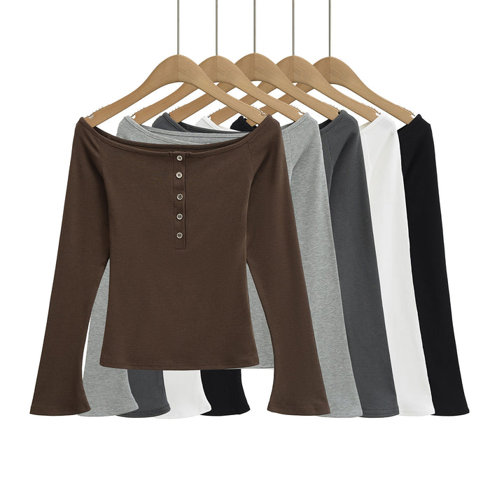 Dame Off-Shoulder Langærmet T-shirt med elegant knapliste og fint ribmateriale Stilla