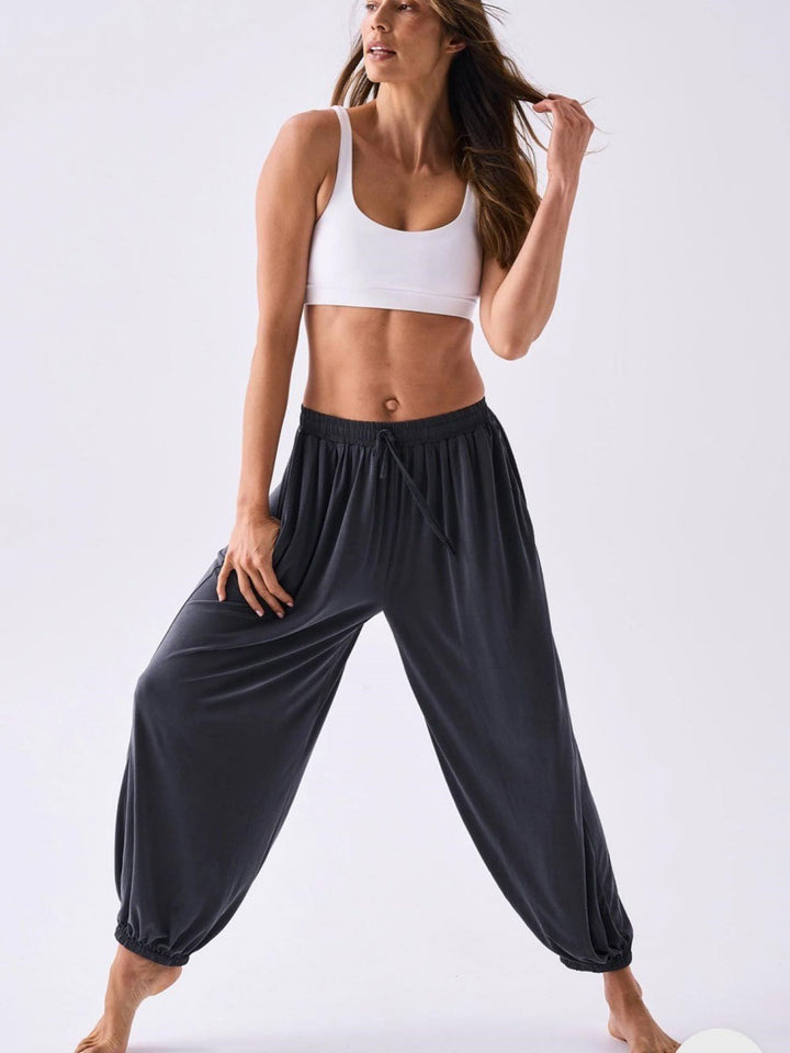 Kvinders afslappede sweatpants med elastisk talje og smal ben Skovae