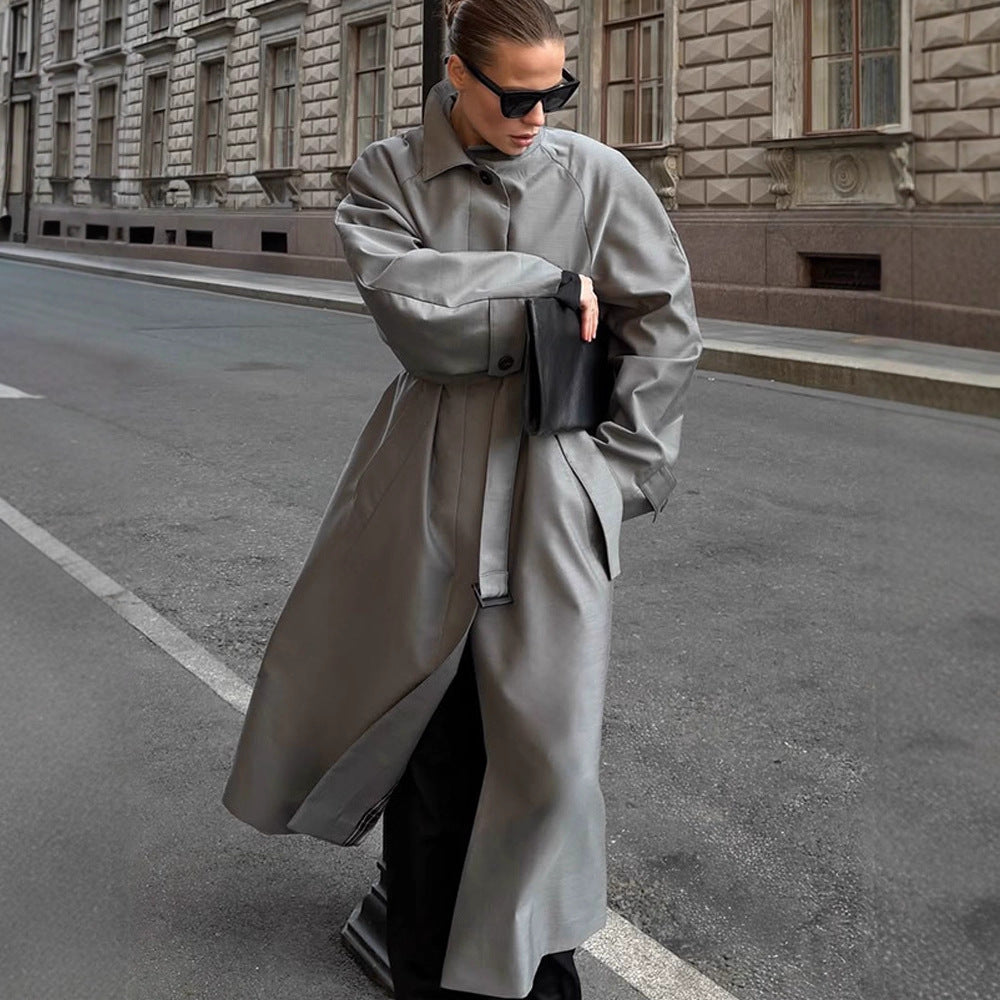 Dame elegant trenchcoat med moderne snit Stilla