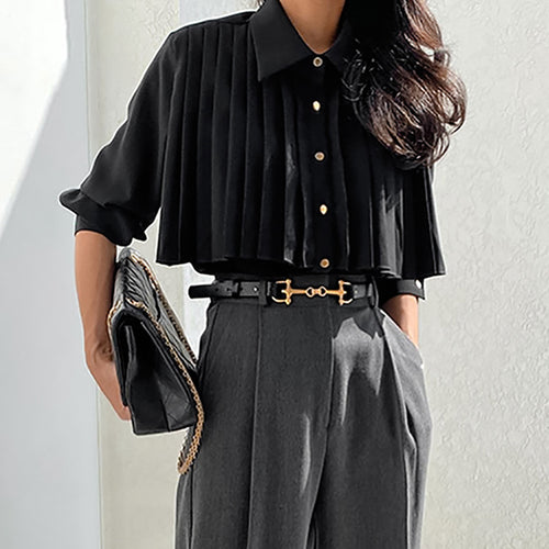 Dame sammenfoldet bluse med elegant krave Stilla