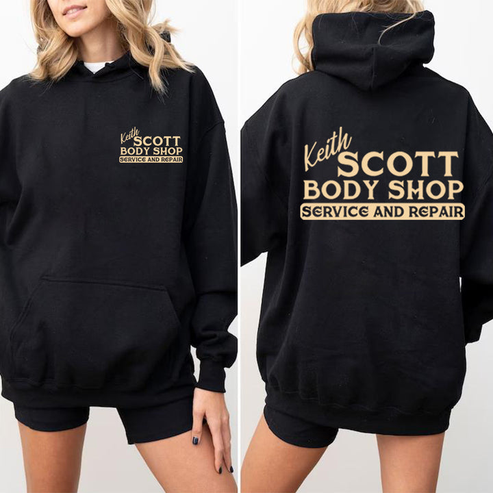 Kvinders hoodie sweatshirt med kreativt print og blødt fleece materiale Skovae