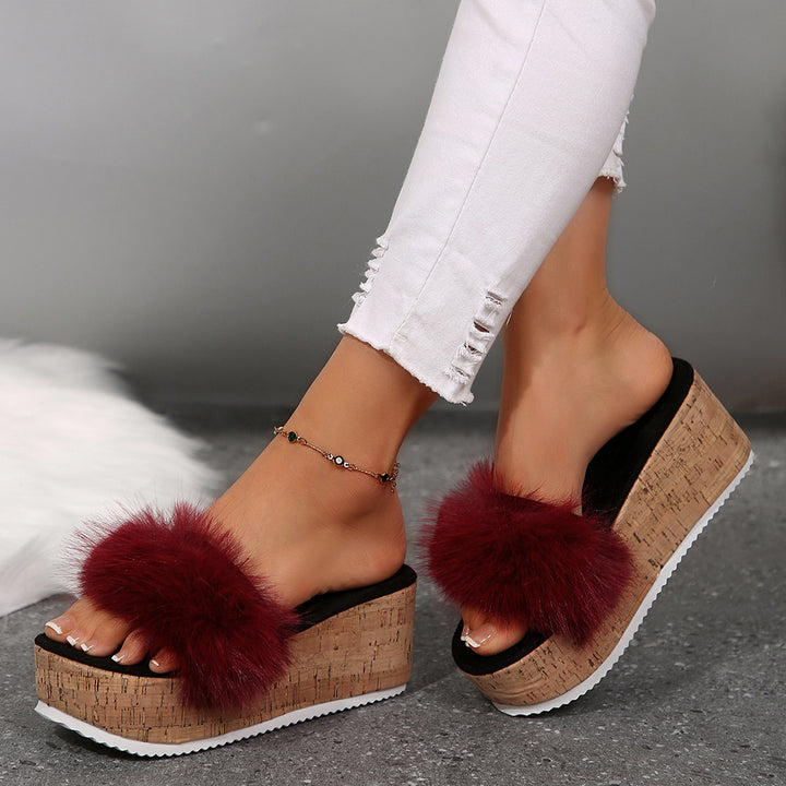Dame Plateau Sandaler med fluffy overmateriale Stilla