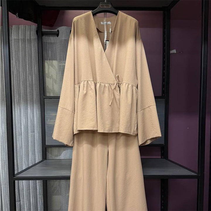 Dame elegant og afslappet lounge-sæt med oversized bluse og flydende bukser Stilla
