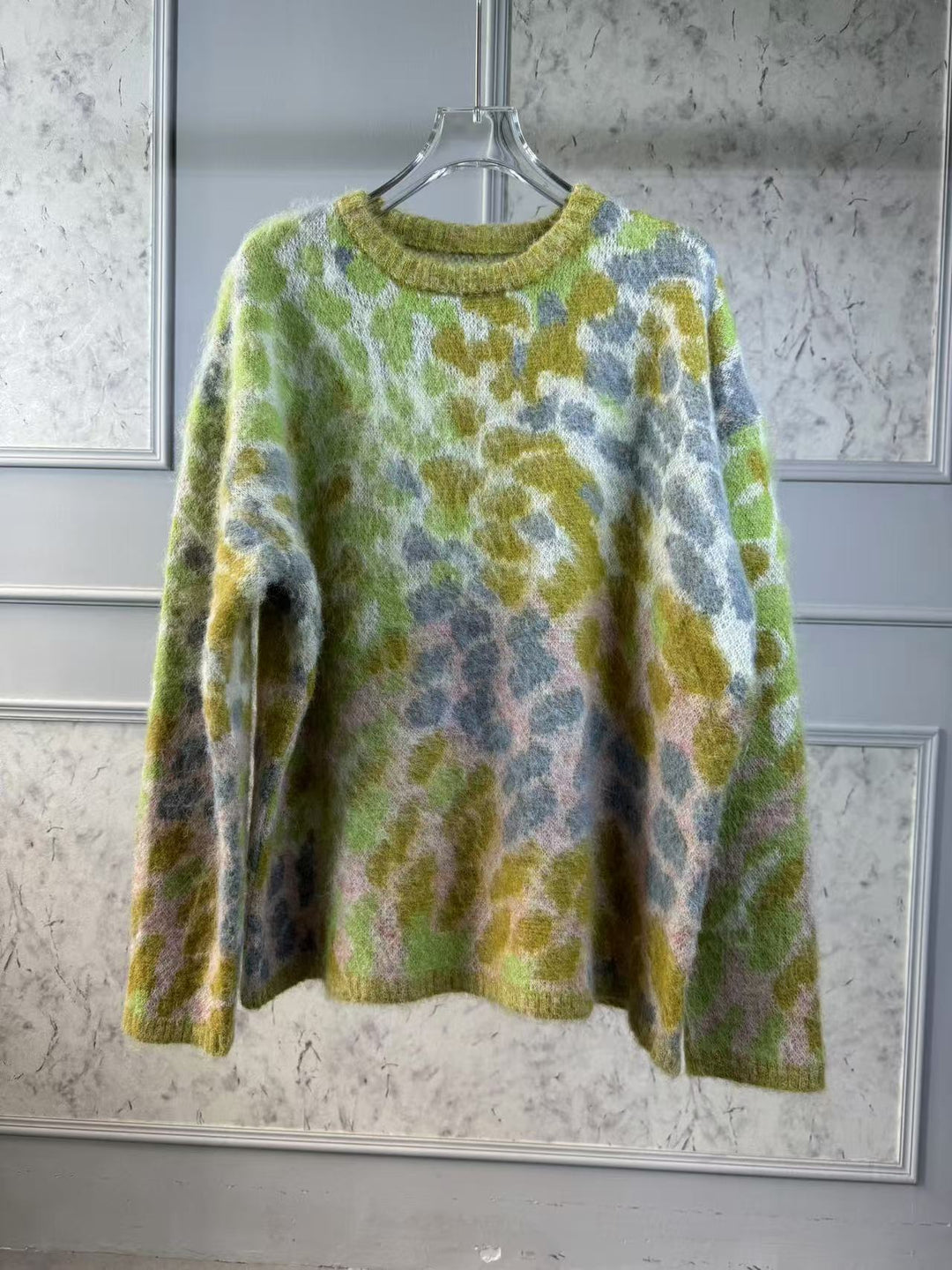 Dame strikpullover med kreativt mønster Stilla