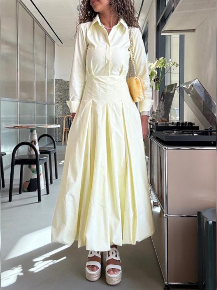 Dame Maxi-kjole med lagdelt design og elegante knapdetaljer Stilla