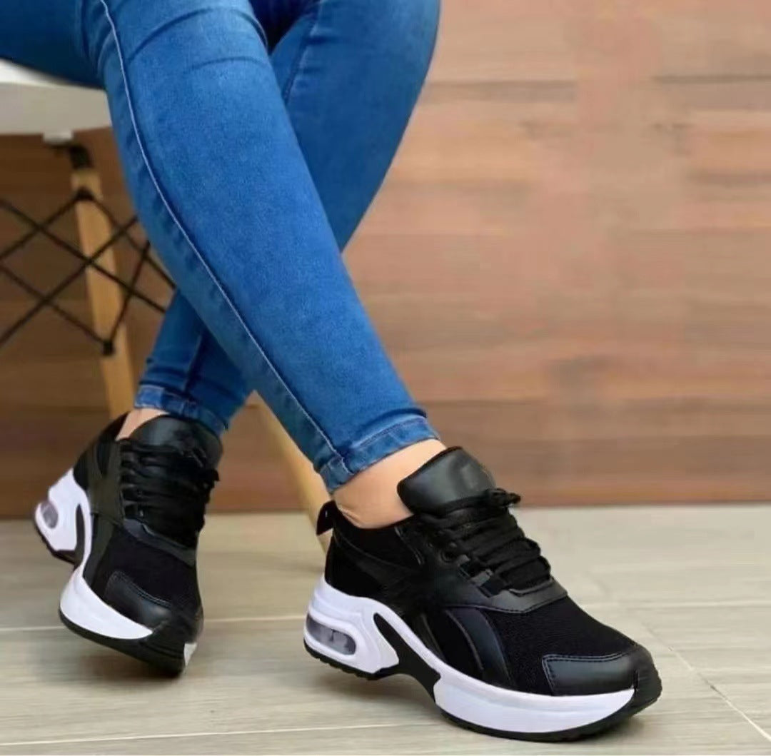 Dame Sporty Sneakers med Air Cushioning og slidstærkt overmateriale Stilla