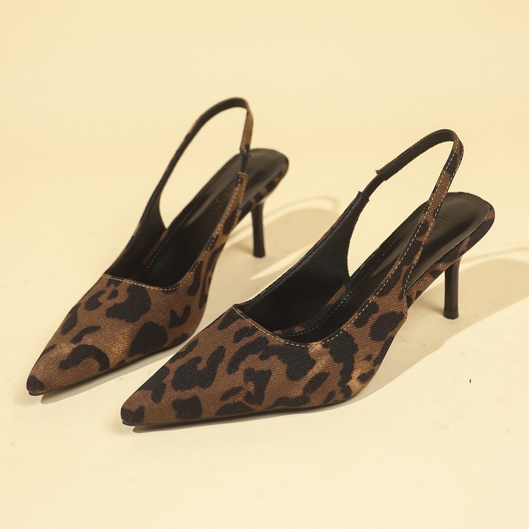 Dame Slingback Pumps med moderigtig leopard-design og elegant hæl Stilla