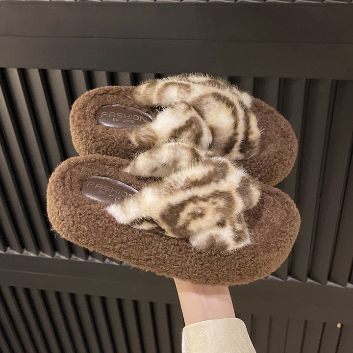 Dame fluffy sklæder med dyredesign og komfortabel sål Stilla