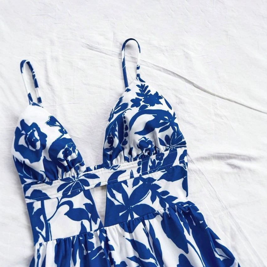 Dame sommerkjole med legende babydoll-snit og blomsterdesign Skovae