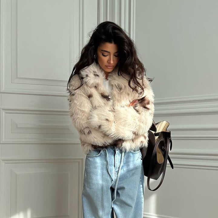 Dame Oversized Faux Fur Jakke Stilla