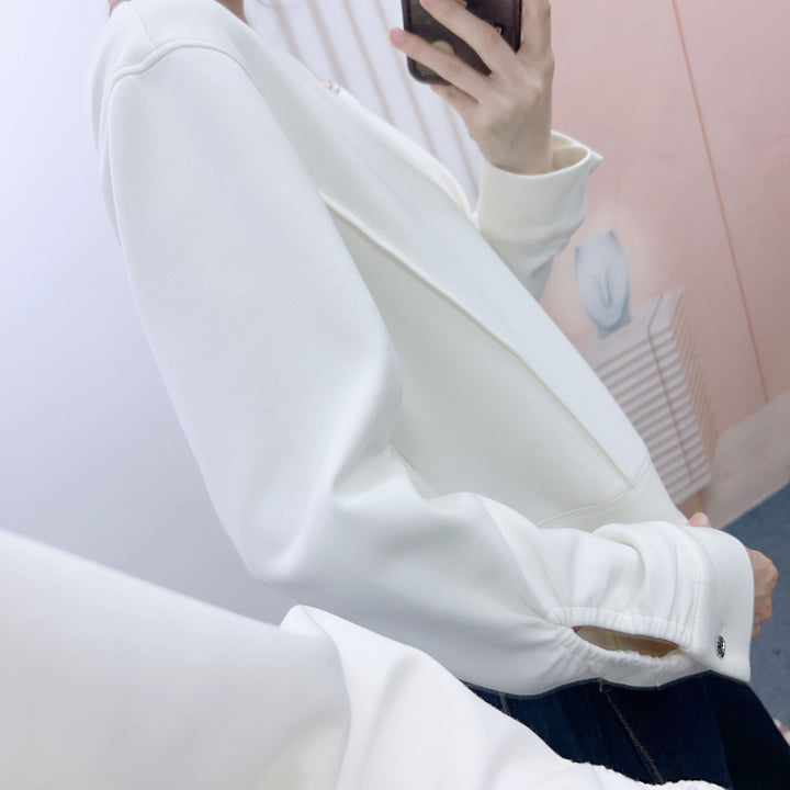 Dame behagelig sweatshirt med elegant rund hals og bløde manchetter Stilla