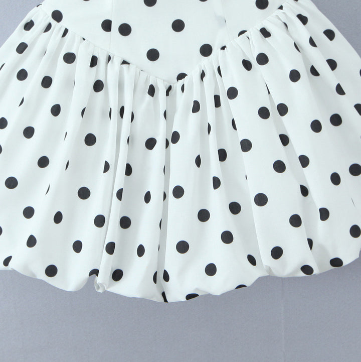 Dame A-linje sommerkjole med polka-dots og flæser Stilla